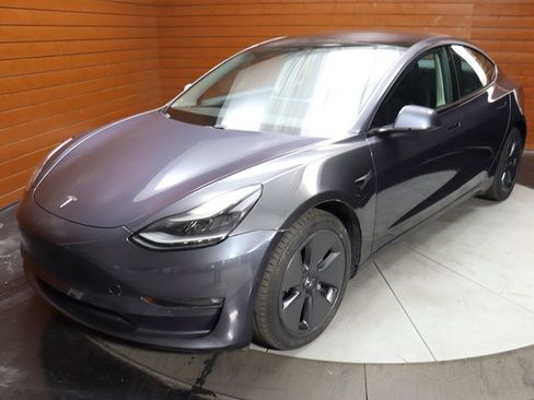 Used 2022 Tesla Model 3 Long Range image 6