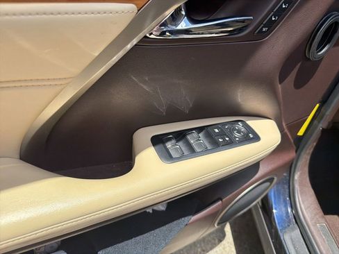 Used 2018 Lexus RX 350L FWD image 7