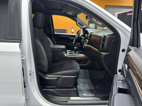Used 2024 Chevrolet Silverado 1500 RST w/ Convenience Package II image 21
