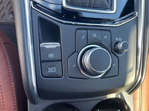 Certified 2024 MAZDA CX-5 Carbon Edition image 18