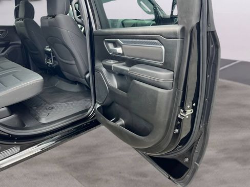 Used 2025 RAM 1500 Big Horn AWD/4WD image 18