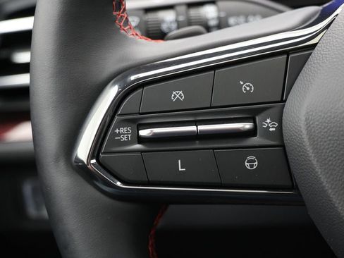 Used 2024 Chevrolet Traverse RS w/ LPO, Floor Liner Package image 21