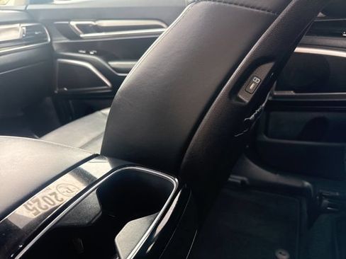 Used 2025 Kia Telluride S AWD/4WD image 15