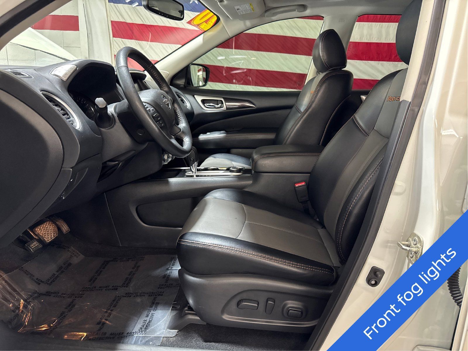 Used 2020 Nissan Pathfinder SL AWD/4WD image 9