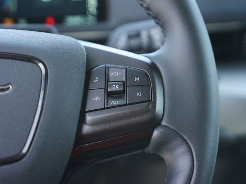 Used 2023 Ford Mustang Mach-E Select RWD image 23