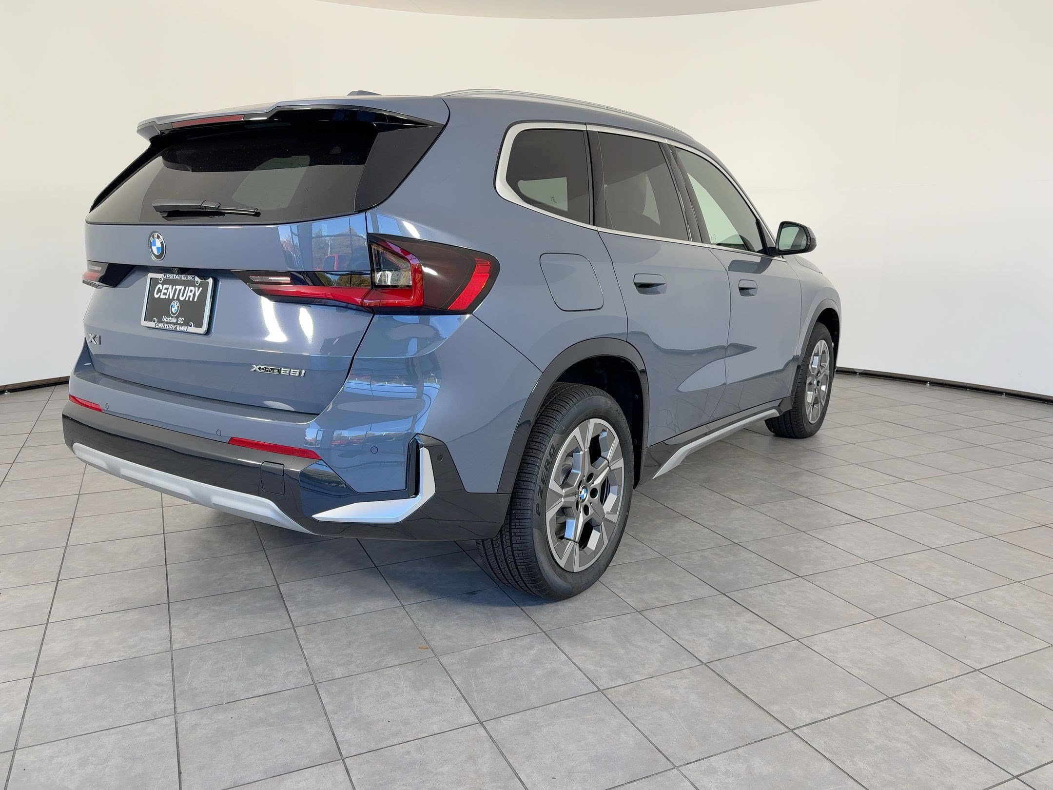 Used 2026 BMW X1 xDrive28i w/ Convenience Package AWD/4WD image 9