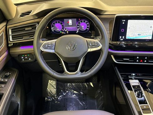 New 2026 Volkswagen Atlas SEL image 13