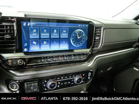 Used 2024 Chevrolet Silverado 2500 LTZ w/ LTZ Convenience Package image 13