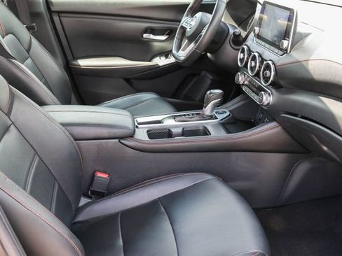 Used 2024 Nissan Sentra SR w/ SR Premium Package FWD image 14