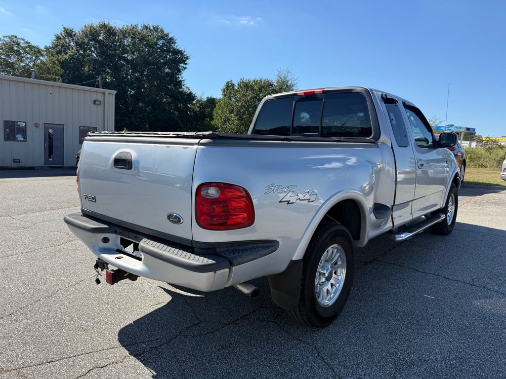 Used 2002 Ford F150 XLT AWD/4WD image 7