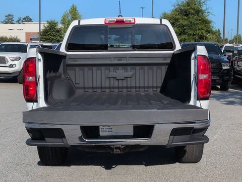 Used 2017 Chevrolet Colorado LT w/ Luxury Package, Chrome RWD image 13