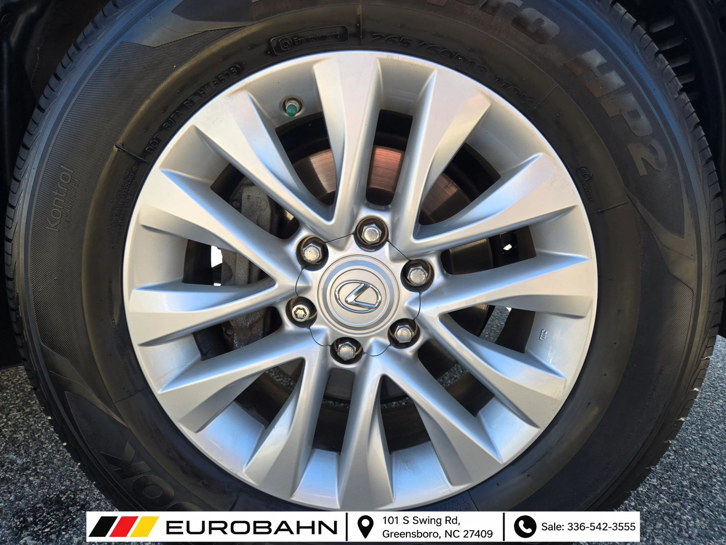Used 2021 Lexus GX 460 Premium w/ Premium Package AWD/4WD image 31