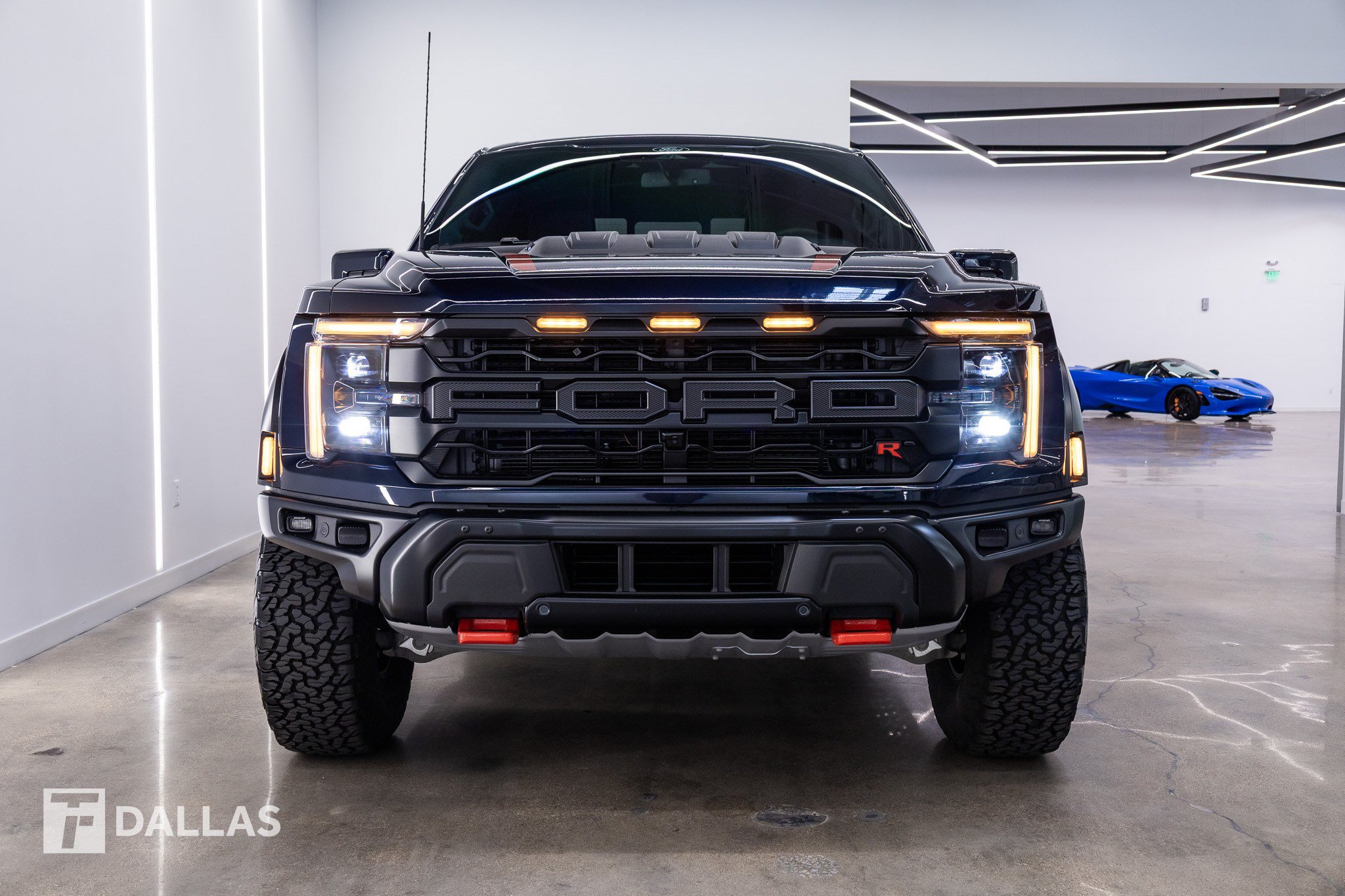 Used 2026 Ford F150 Raptor w/ Equipment Group 803A Raptor R AWD/4WD image 21