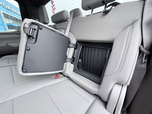 Used 2024 Chevrolet Silverado 1500 LTZ image 30