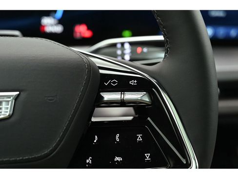 New 2026 Cadillac Vistiq Platinum image 28