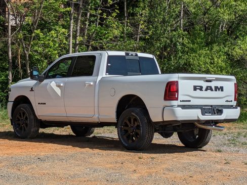 New 2025 RAM 2500 Laramie image 7