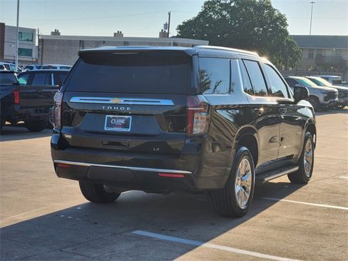Used 2022 Chevrolet Tahoe LT w/ Luxury Package RWD image 15