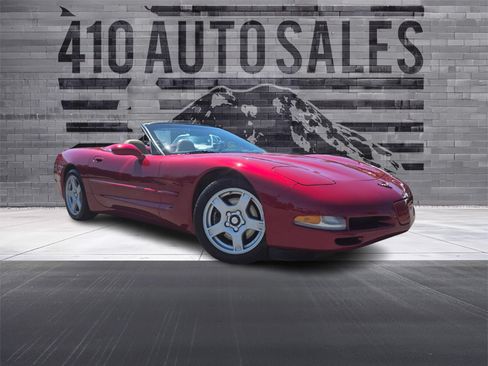 Used 1999 Chevrolet Corvette Convertible w/ Memory Pkg RWD image 1