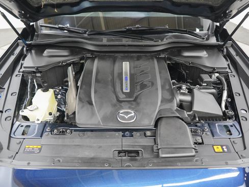 Certified 2024 MAZDA CX-90 Plug-In Hybrid w/ Preferred AWD/4WD image 33