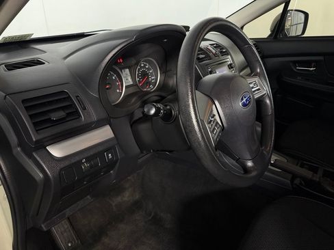 Used 2014 Subaru Crosstrek 2.0i Premium w/ Moonroof Package AWD/4WD image 11