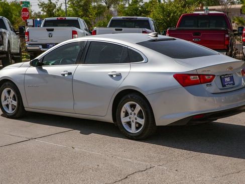 Used 2022 Chevrolet Malibu LS w/ Driver Confidence Package II FWD image 7