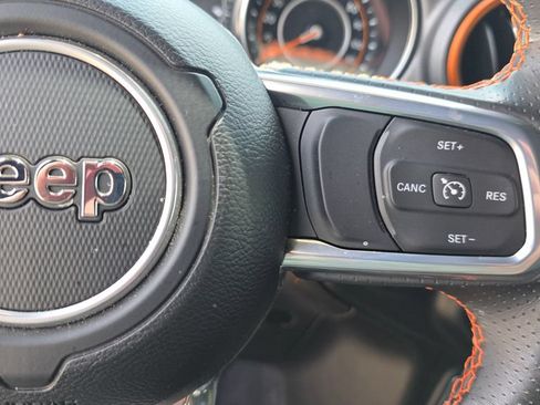 Used 2023 Jeep Gladiator Mojave w/ Cold Weather Group AWD/4WD image 15