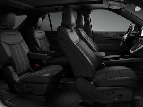 New 2026 Ford Explorer ST-Line w/ ST-Line Street Pack AWD/4WD image 69