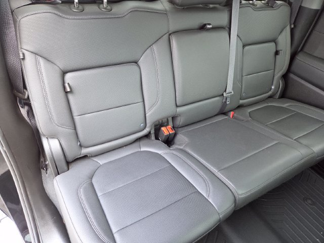 Used 2021 GMC Sierra 1500 SLT w/ SLT Premium Plus Package AWD/4WD image 23