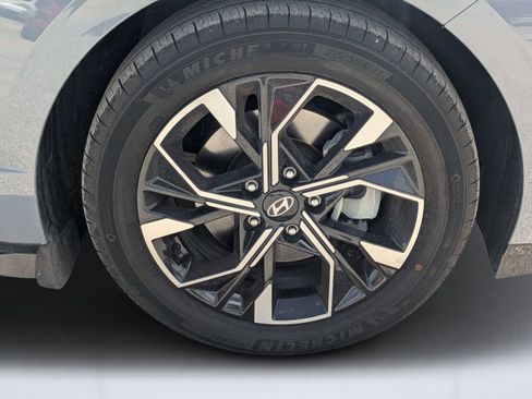 Certified 2024 Hyundai Sonata SEL FWD image 11