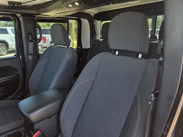 Used 2024 Jeep Gladiator Sport AWD/4WD image 29