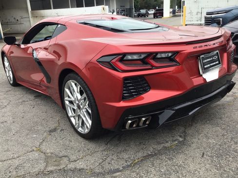 Used 2026 Chevrolet Corvette Stingray Premium Cpe w/ 3LT RWD image 3