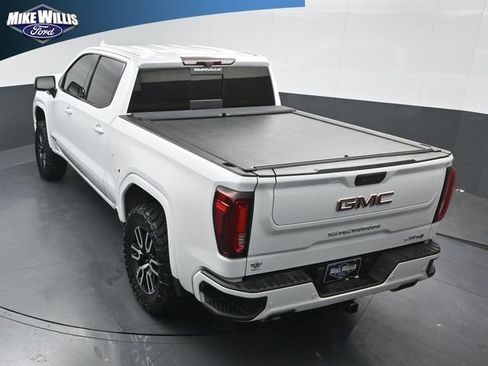 Used 2022 GMC Sierra 1500 AT4 w/ AT4 Premium Package AWD/4WD image 13