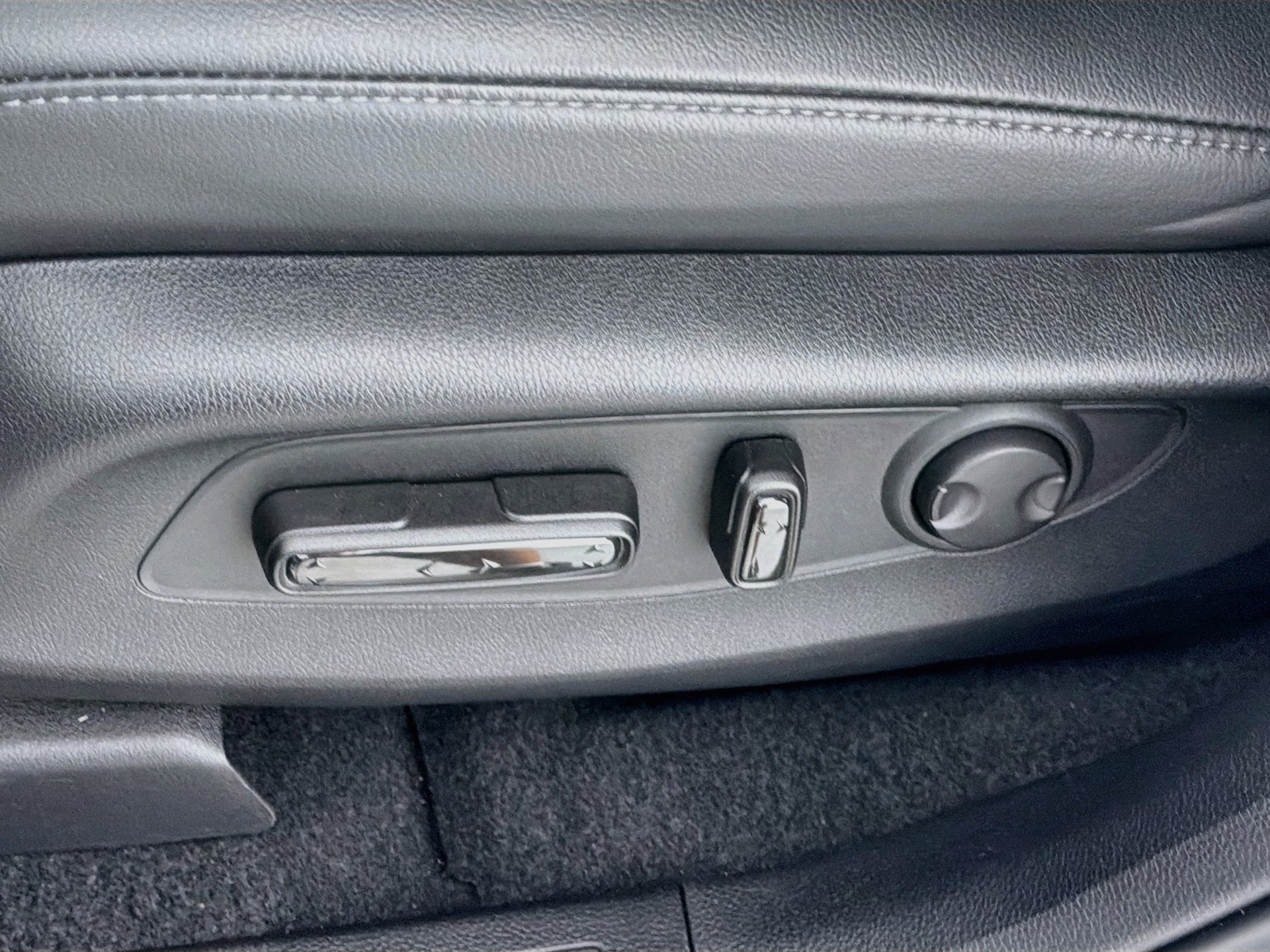 Used 2024 Honda CR-V EX-L image 24