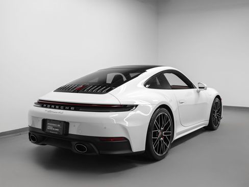 Certified 2026 Porsche 911 Carrera 4S AWD/4WD image 12