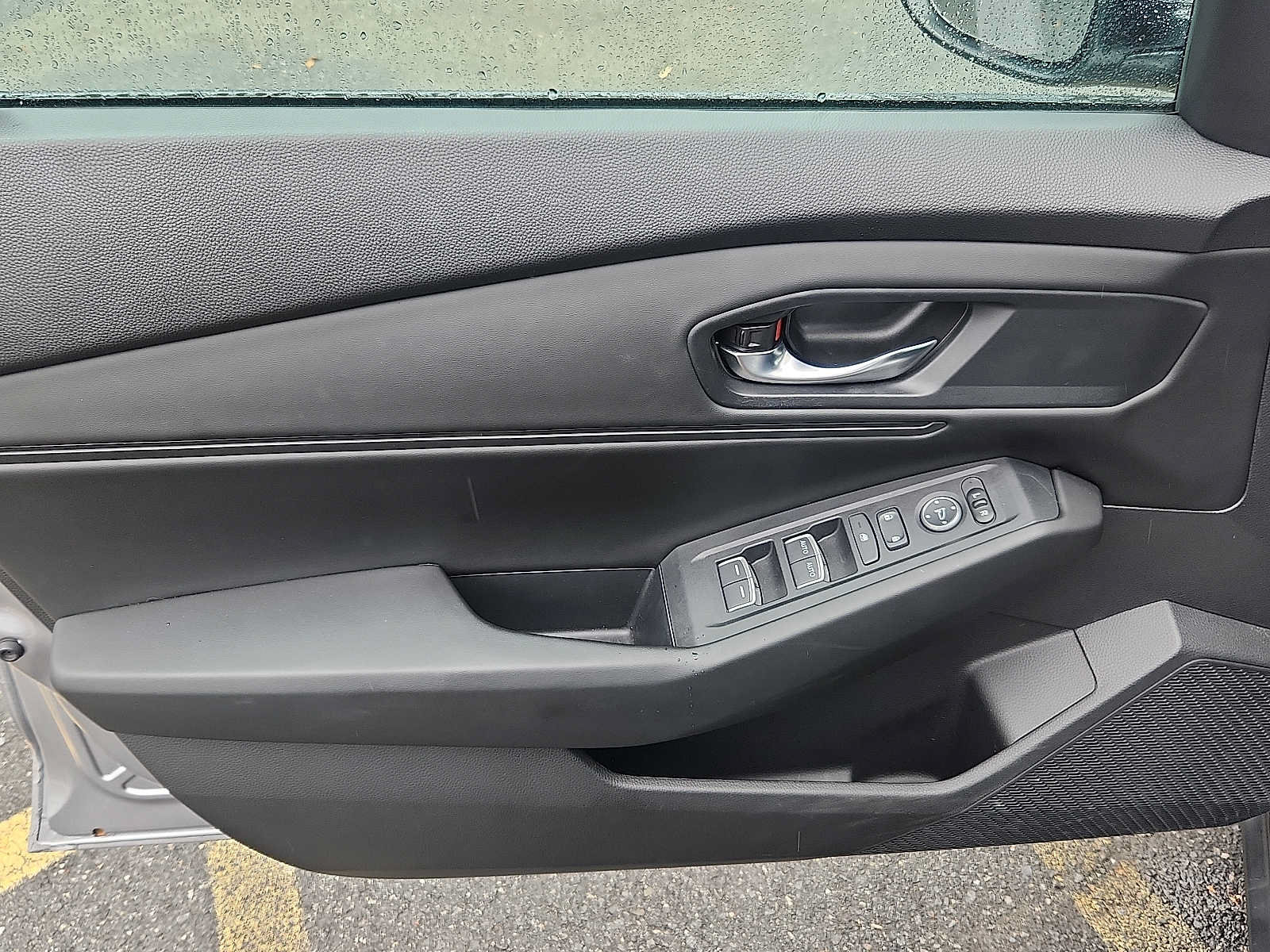 Used 2023 Honda Accord EX image 12