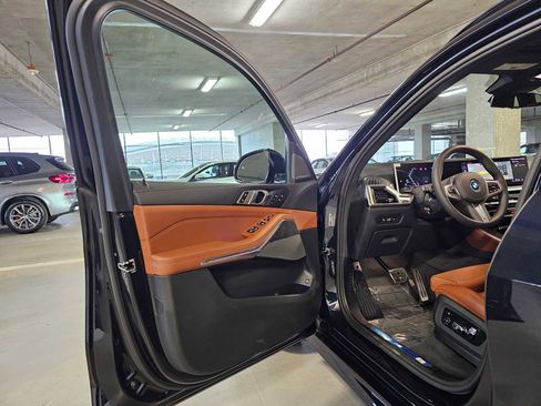 New 2026 BMW X5 xDrive50e AWD/4WD image 32