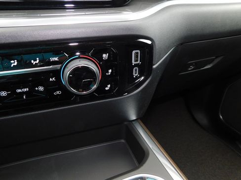 New 2026 Chevrolet Silverado 1500 High Country AWD/4WD image 38