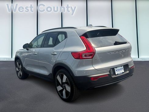 Used 2023 Volvo XC40 Recharge Ultimate AWD/4WD image 7