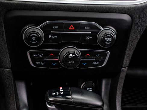 Used 2016 Dodge Charger R/T w/ Plus Group RWD image 31