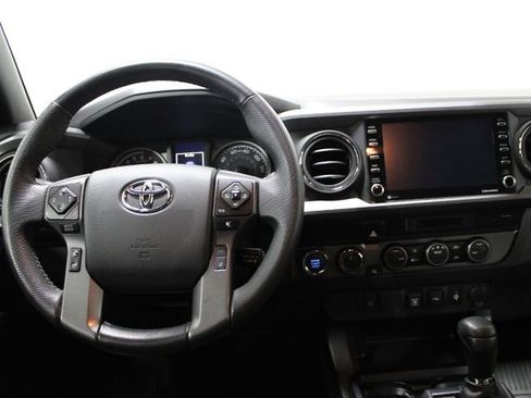 Certified 2023 Toyota Tacoma TRD Off-Road AWD/4WD image 12