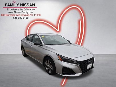 Certified 2025 Nissan Altima 2.5 S