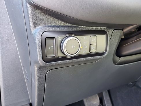 New 2026 Ford Explorer Active w/ Active Comfort Package image 13