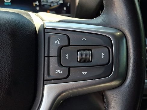 Used 2023 Chevrolet Silverado 1500 RST AWD/4WD image 16