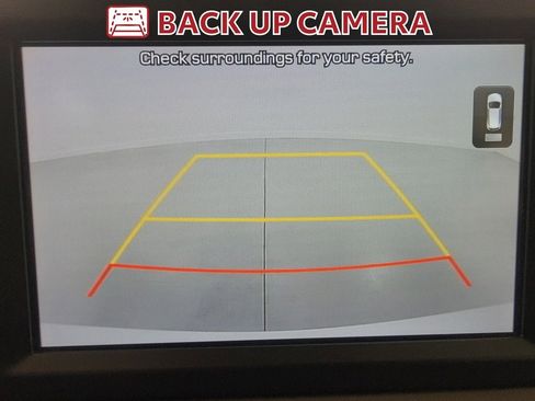 Used 2019 Hyundai Santa Fe SE image 22