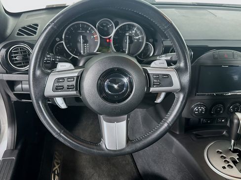 Used 2008 MAZDA MX-5 Miata Grand Touring w/ Appearance Pkg RWD image 17