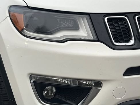 Used 2018 Jeep Compass Limited w/ Navigation Group image 34