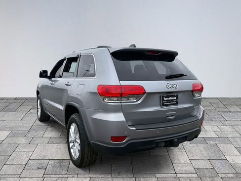 Used 2017 Jeep Grand Cherokee Laredo w/ Quick Order Package 2BE image 5