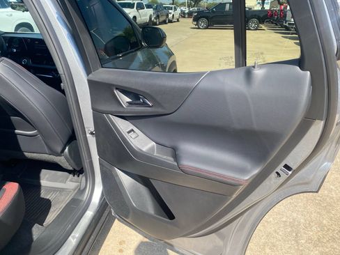New 2027 Chevrolet Equinox RS w/ Safety and Technology Package FWD image 12