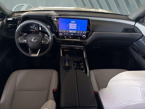 Certified 2026 Lexus TX 350 AWD w/ Technology Package image 13