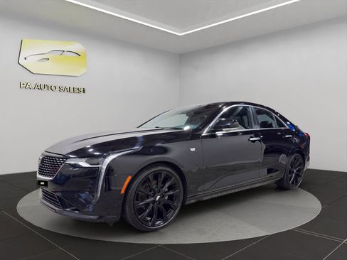 Used 2022 Cadillac CT4 Luxury w/ Sun And Sound Package image 3